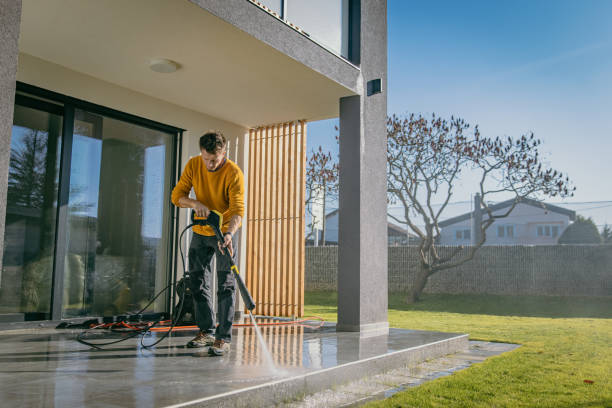 Best Driveway Pressure Washing  in Cumberland, IN